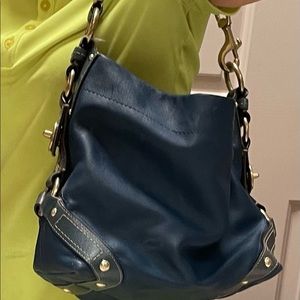 Navy Coach purse, used in good condition